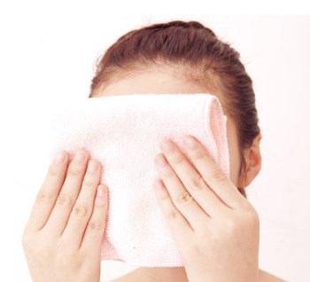 油性皮肤去油小窍门，油皮护理技巧  去油 油性皮肤 小窍门 美白祛黄 第3张