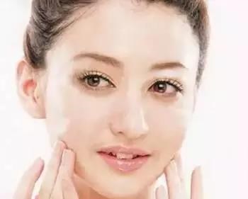 为什么脸上毛孔越来越大，应该怎么改善  毛孔 粗大 方法 美白祛黄 第3张