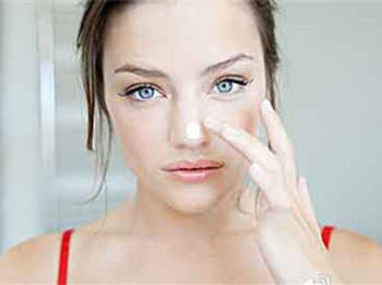 在家去黑头的方法推荐，5种溶解肌肤黑头