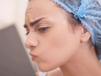 黑头不管能自己消失吗、有什么后果  黑头 后果 美白祛黄 第3张