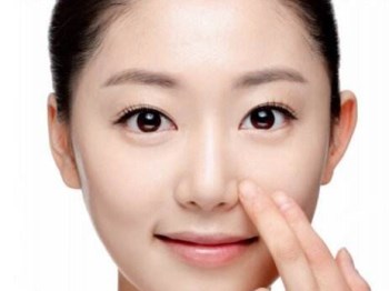 如何正确挤黑头不伤皮肤，最大限度保护肌肤  黑头 皮肤 美白祛黄 第3张