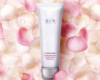 女生控油洗面奶排行榜，控油收缩毛孔的洗面奶  洗面奶 女生 美白祛黄 第2张