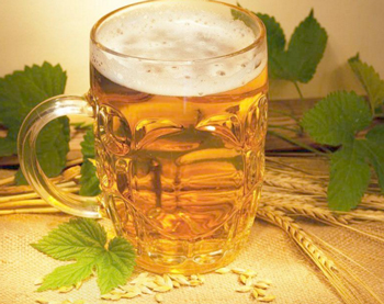 啤酒收缩毛孔一周用几次，用对才有效  收缩毛孔 啤酒 美白祛黄 第2张