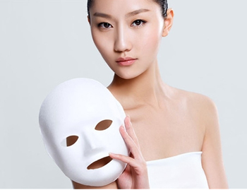 脸上毛孔粗大怎么引起的，了解毛孔粗大原因  毛孔粗大 美白祛黄 第5张