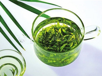 用完鼻贴后怎么收缩毛孔，六种方法快速收细毛孔  收缩毛孔 美白祛黄 第4张