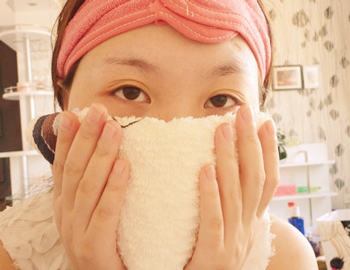 敷面膜前怎么打开毛孔，五种方法轻松打开毛孔  毛孔 面膜 美白祛黄 第4张