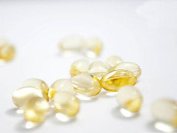 维生素e能缩小毛孔吗，怎么使用  维生素E 美白祛黄 第3张