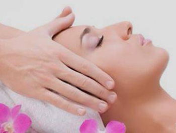 毛孔洗澡对脸有害吗，详细了解毛孔洗澡  毛孔洗澡 害处 美白祛黄 第2张