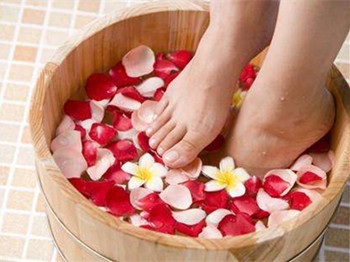 皮肤油腻根本解决方法，根源解决妙招  油性皮肤 美白祛黄 第3张