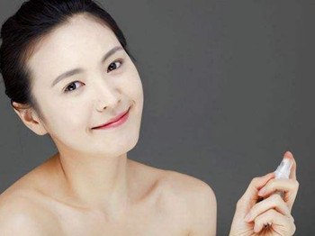 脸上毛孔越来越大还越来越多怎么办  毛孔粗大 美白祛黄 第4张