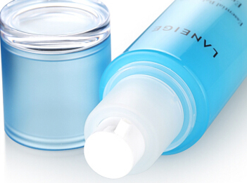 适合油性皮肤的乳液，五款摆脱油皮  油性皮肤 美白祛黄 第4张