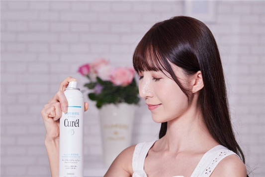 日系持久贴服水润妆容4步曲，4步打造日系持久贴服水润妆容  curel 日本药妆 敏感肌 保湿 第6张