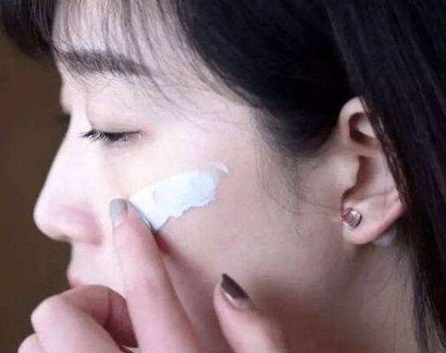 经常抹防晒皮肤反而变差了怎么回事  防晒 美白祛黄 第3张