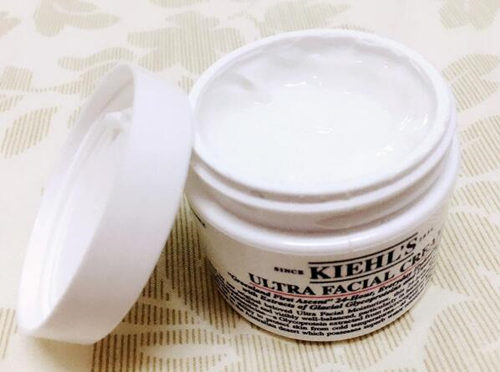 科颜氏高保湿面霜用着脸颊疼是含酒精吗  科颜氏 面霜 保湿 酒精 美白祛黄 第3张