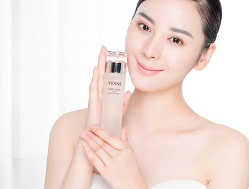 唯恩诗鲜肌水和神仙水一样吗，同是酵母精华哪个更好  唯恩诗 鲜肌水 酵母精华 美白祛黄 第4张