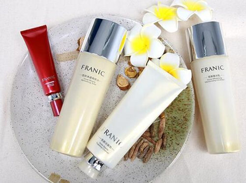 法兰琳卡护肤品哪款好用，几款明星套装单品推荐  法兰琳卡 美白祛黄 第5张