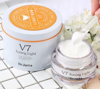 韩国素颜霜哪个牌子好，素颜霜推荐