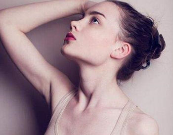 脸上起皮发痒干燥紧绷怎么办  起皮 发痒 干燥 怎么办 美白祛黄 第5张