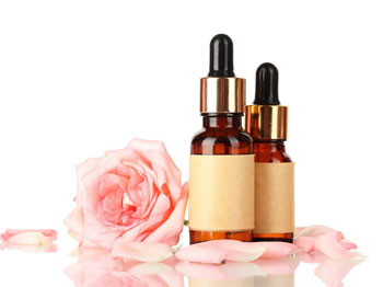 玫瑰精油的使用方法详细教程  精油 使用方法 玫瑰 美白祛黄 第5张