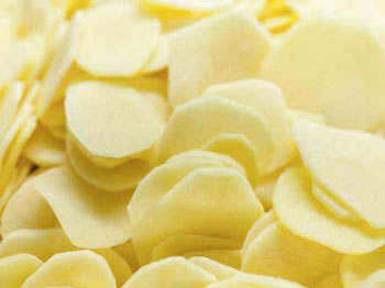 土豆片敷脸能消肿吗  美白祛黄 第4张