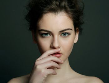 皮肤肤色不均的原因，如何改善  肤色不均 美白祛黄 第1张