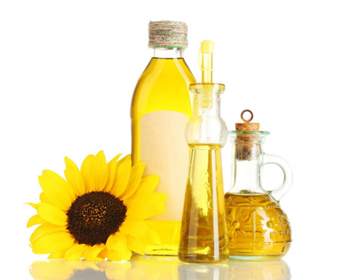 橄榄油可以直接擦脸吗，看橄榄油如何护肤  橄榄油 美白祛黄 第4张