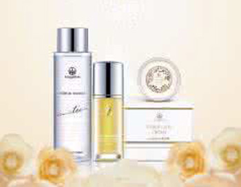 麦吉丽素颜三部曲效果怎么样，产品大分析  麦吉丽 素颜三部曲 美白祛黄 第3张