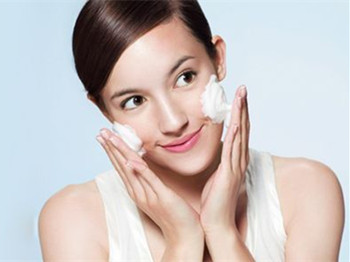 不用洗面奶洗脸好吗,看过就知道 洗面奶 美白祛黄 第3张 不用洗面奶洗脸好吗,看过就知道 洗面奶 美白祛黄 第3张