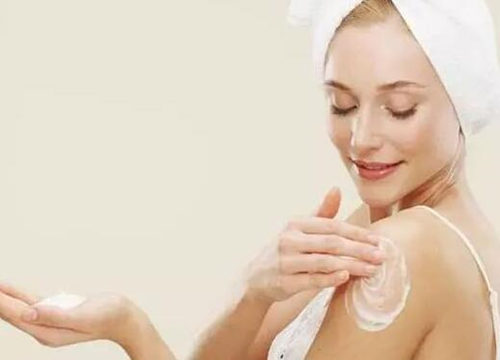 鸡皮肤洗澡后痒怎么回事，这几个方法能改善  洗澡 痒 美白祛黄 第3张