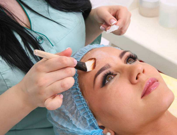 果酸治疗毛周角化症，刷酸要慎重  果酸 毛囊角化症 美白祛黄 第5张