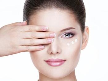 脸上长鸡皮疙瘩一样的东西怎么办  鸡皮疙瘩 美白祛黄 第4张