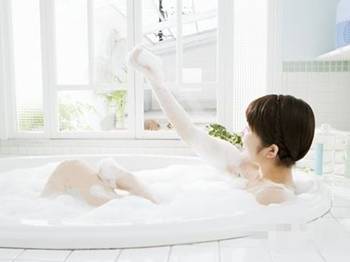 鸡皮肤用什么去角质