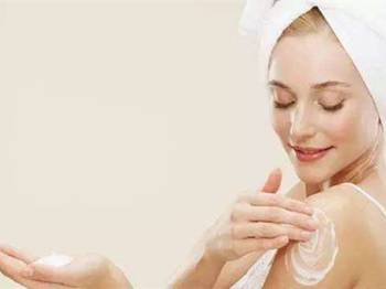 鸡皮肤用什么去角质  去鸡皮肤 美白祛黄 第2张