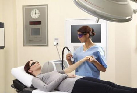 激光去鸡皮肤多少钱，能彻底去除吗