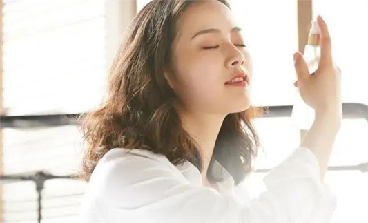 夏天也要美白，教你美白技巧