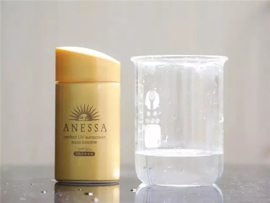 12款超火防晒真人测评，第10个是个坑  防晒 美白 第11张