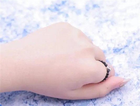 12款超火防晒真人测评，第10个是个坑  防晒 美白 第20张