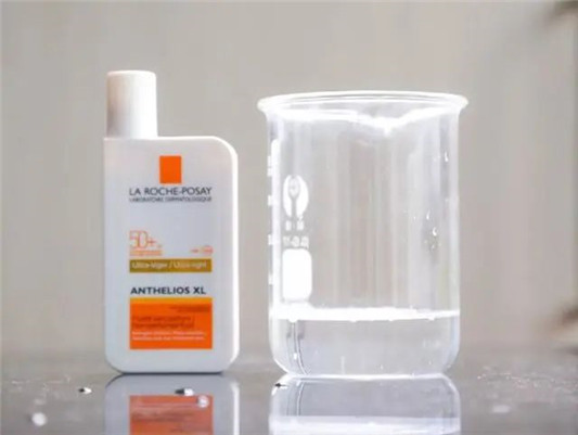 12款超火防晒真人测评，第10个是个坑  防晒 美白 第41张