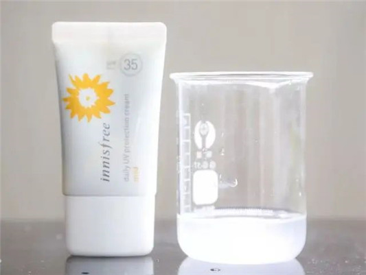 12款超火防晒真人测评，第10个是个坑  防晒 美白 第61张