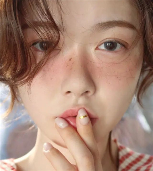 给女人的10个抗老小技巧，就算不漂亮老了也能保持年轻  抗老 第2张