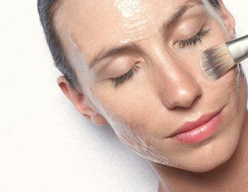 补水面膜可以天天用吗,多久做一次 面膜 美白祛黄 第3张 补水面膜可以天天用吗,多久做一次 面膜 美白祛黄 第3张