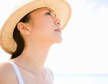 护肤啫喱是干嘛用的，护肤啫喱什么时候用  啫喱 美白祛黄 第3张