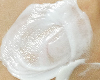 雅诗兰黛红石榴洗面奶怎么样，专柜价格是多少  雅诗兰黛 洗面奶 美白祛黄 第4张