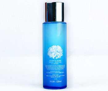 t区出油用什么护肤品，五步必要产品解决大油田  t区出油 美白祛黄 第5张