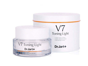 素颜霜会不会堵塞毛孔，皮肤健康最重要