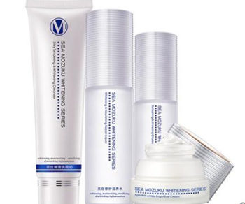 SOFT，SILK婉丝化妆品适合年龄段多少 产品怎么样  SOFT SILK婉丝 美白祛黄 第2张