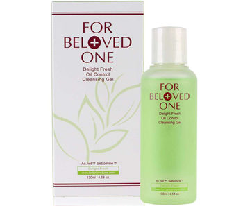 夏天脸上涂什么护肤品，夏季如何护肤  夏季 防晒 水乳 美白祛黄 第2张