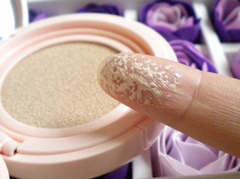 梦妆气垫cc霜好用吗，容易脱妆吗  气垫cc霜 梦妆 美白祛黄 第4张