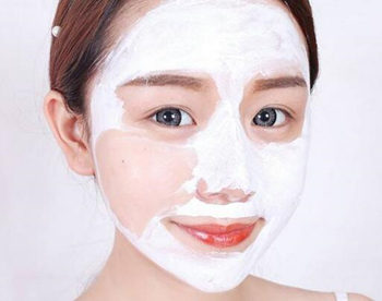 敷完面膜要洗脸吗，还要擦东西吗  面膜 洗脸 美白祛黄 第3张