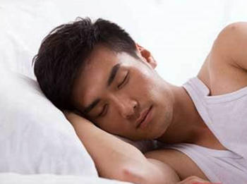皮肤差的男生怎么洗脸才能得到改善和调理  男生怎么洗脸 美白祛黄 第5张